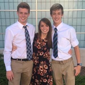 Meet your Posher, Aaron